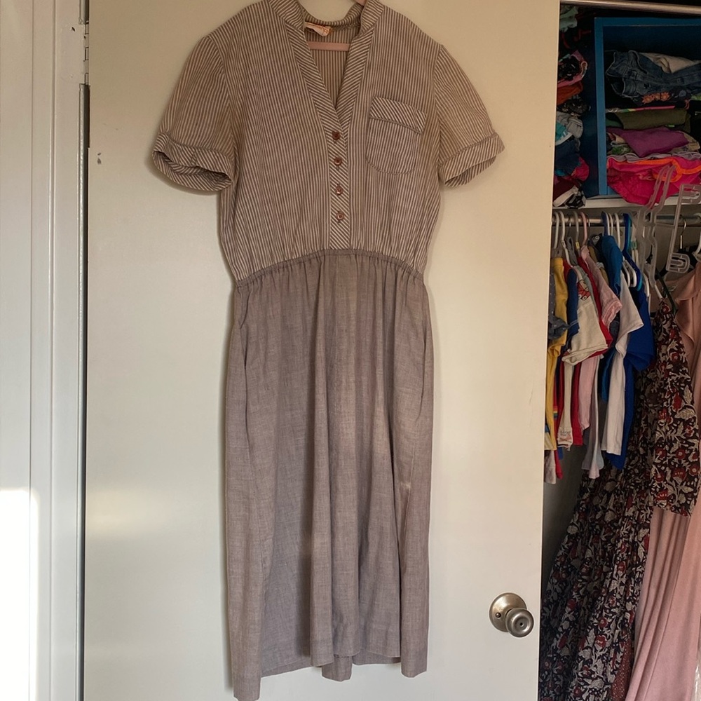 Lovely 50’s cotton vintage shirt dress size 4/6